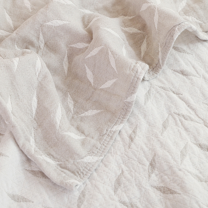 91家纺网 家纺一手货源 找家纺 朴尔家纺-毛巾被 2026新款伯尔尼风格全棉加厚三层纱布毛巾被-朴尔经典款常年备货 竹满庭院-咖