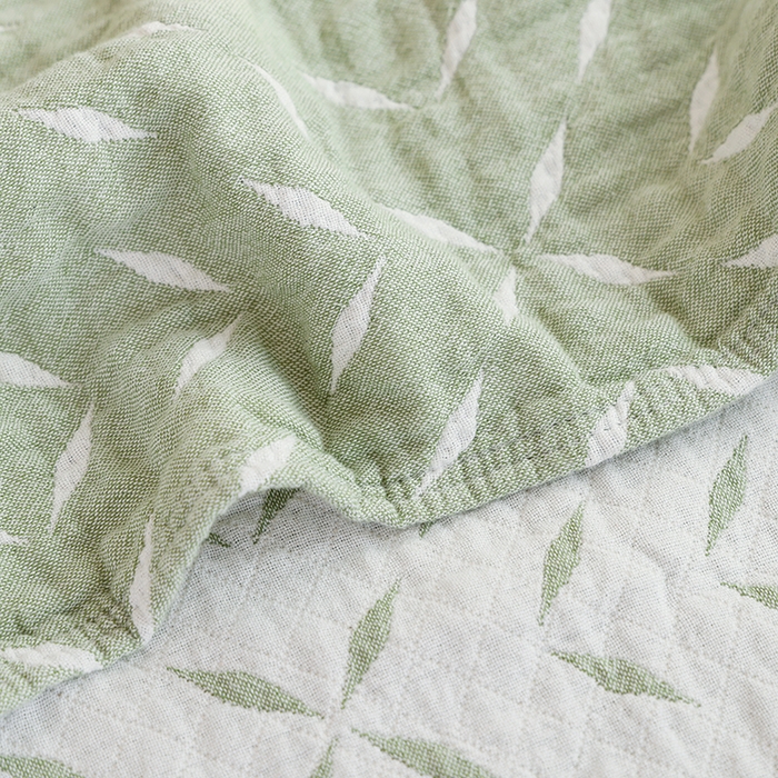 91家纺网 家纺一手货源 找家纺 朴尔家纺-毛巾被 2026新款伯尔尼风格全棉加厚三层纱布毛巾被-朴尔经典款常年备货 竹满庭院-绿