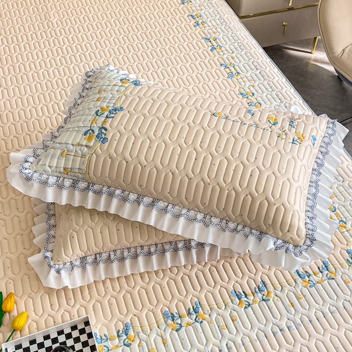 91家纺网 家纺一手货源 找家纺 麋兔 2025新款冰丝床裙乳胶凉席席子 米娅