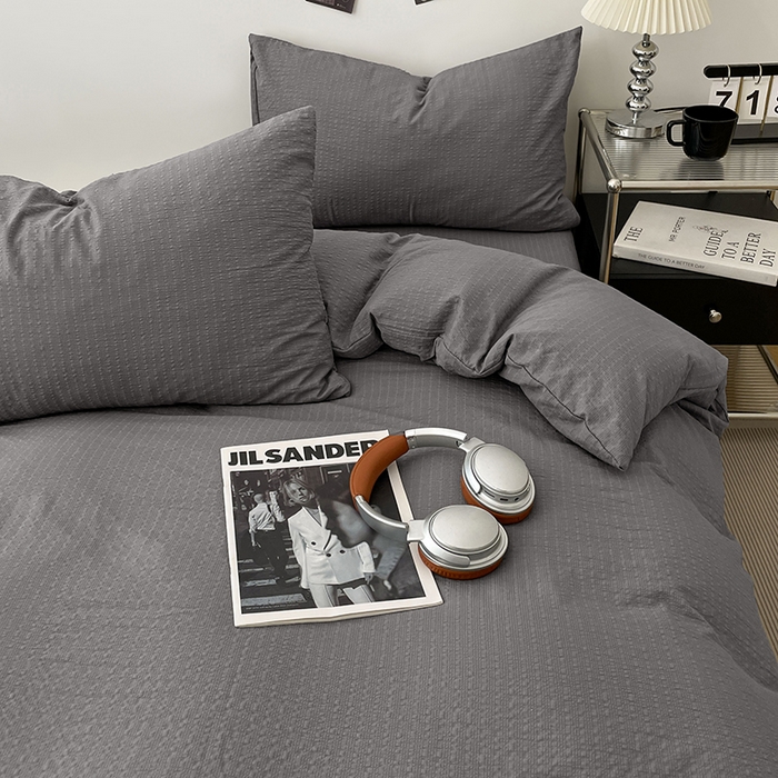 91家纺网 家纺一手货源 找家纺 彩韵家纺 2026新款软糯泡芙纱纯色四件套 泡芙-冷川烟灰