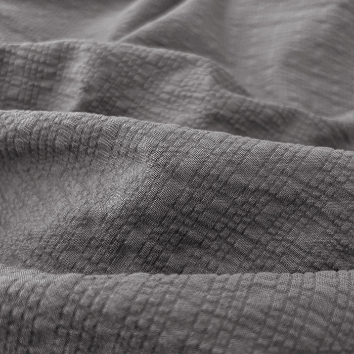 91家纺网 家纺一手货源 找家纺 彩韵家纺 2026新款软糯泡芙纱纯色四件套 泡芙-冷川烟灰