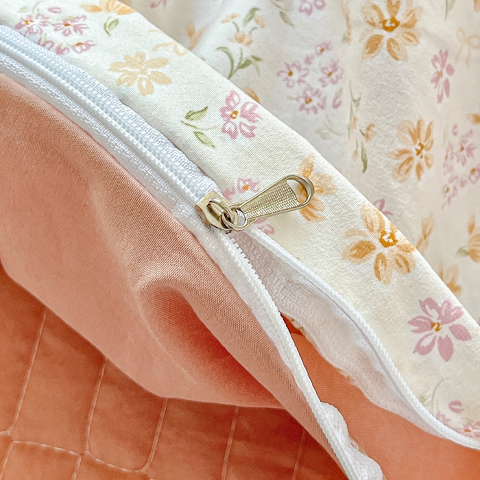 91家纺网 家纺一手货源 找家纺 尚美 2026新款简约印花床盖四件套 初暖