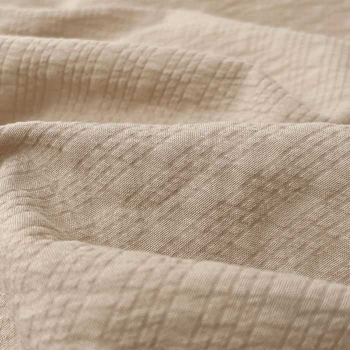 91家纺网 家纺一手货源 找家纺 彩韵家纺 2026新款软糯泡芙纱纯色四件套 泡芙-燕麦柔咖