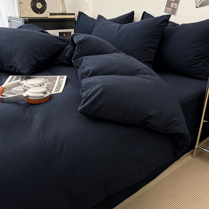 91家纺网 家纺一手货源 找家纺 彩韵家纺 2026新款软糯泡芙纱纯色四件套 泡芙-深海墨蓝