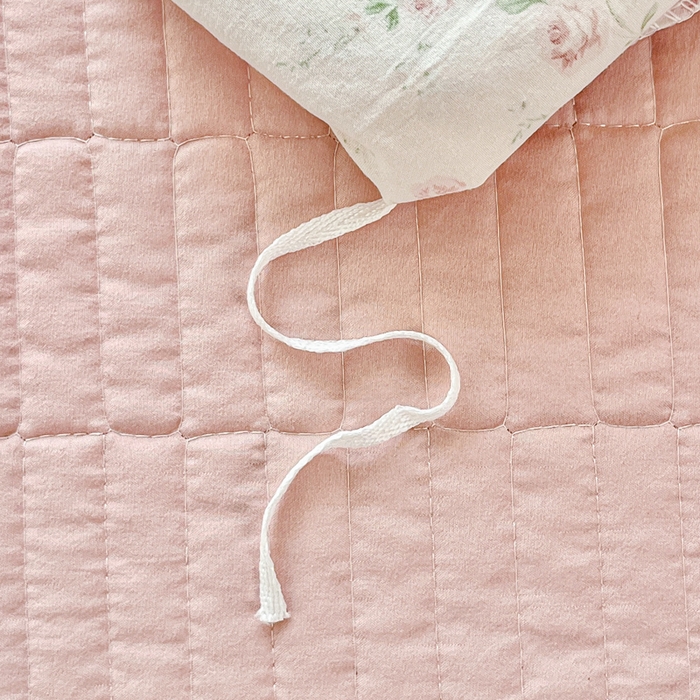 91家纺网 家纺一手货源 找家纺 尚美 2026新款简约印花床盖四件套 春意盎然