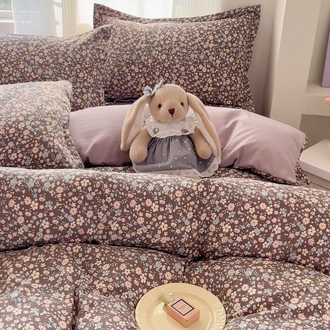 91家纺网 家纺一手货源 找家纺 尚美 2026新款简约印花床盖四件套 复古田园