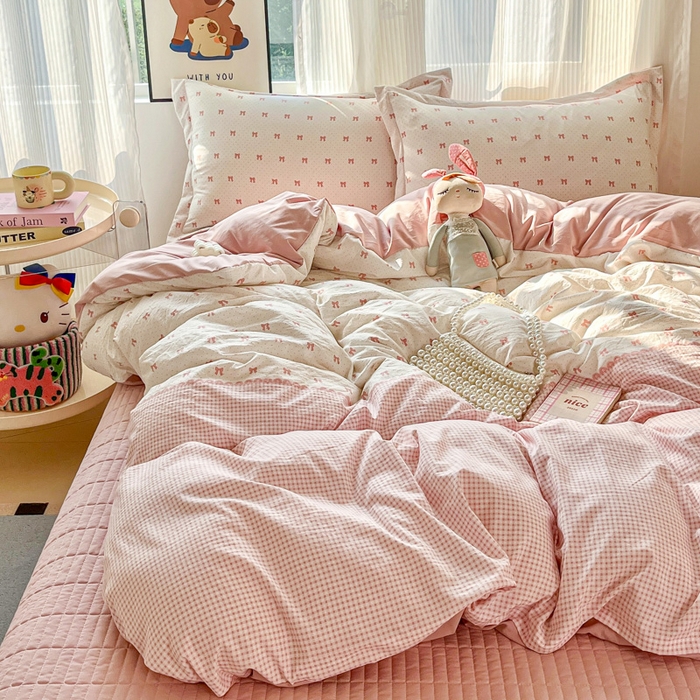 91家纺网 家纺一手货源 找家纺 尚美 2026新款简约印花床盖四件套 格间-粉