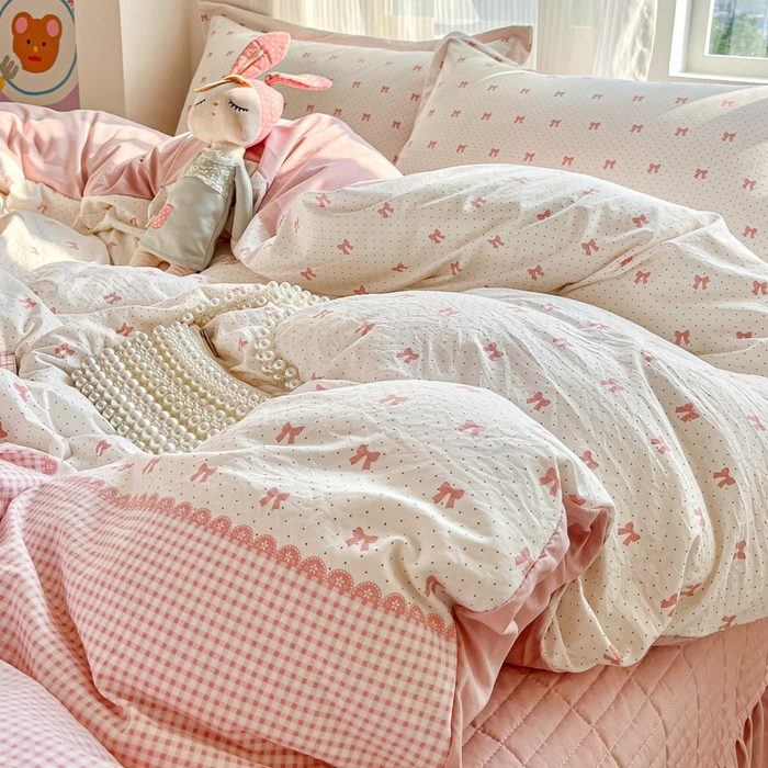 91家纺网 家纺一手货源 找家纺 尚美 2026新款简约印花床盖四件套 格间-粉