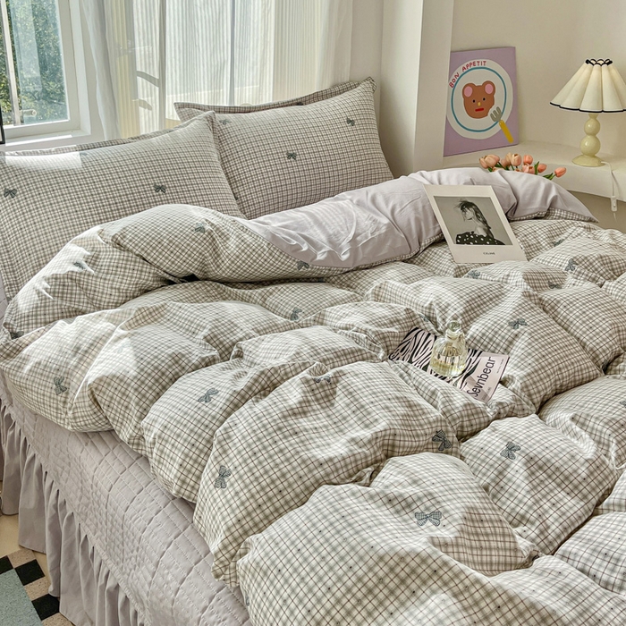91家纺网 家纺一手货源 找家纺 尚美 2026新款简约印花床盖四件套 格子蝴蝶结