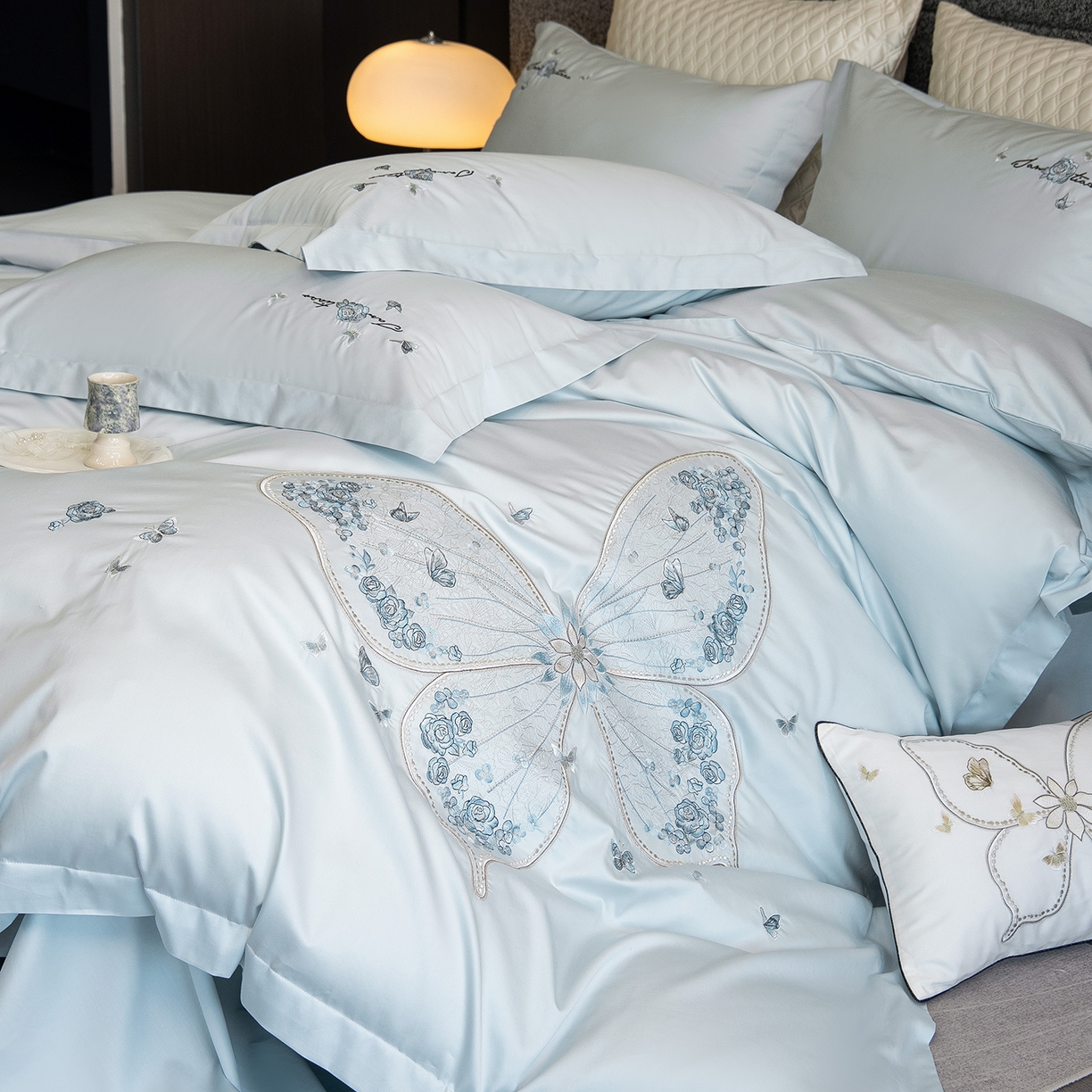 91家纺网 家纺一手货源 找家纺 （总）东方合美（原：皇家传奇） 2026春夏新款长绒棉纯棉刺绣四件套-碟语森眠