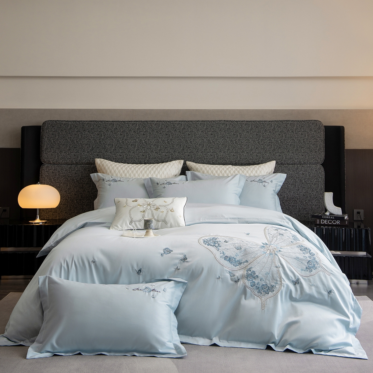 91家纺网 家纺一手货源 找家纺 （总）东方合美（原：皇家传奇） 2026春夏新款长绒棉纯棉刺绣四件套-碟语森眠