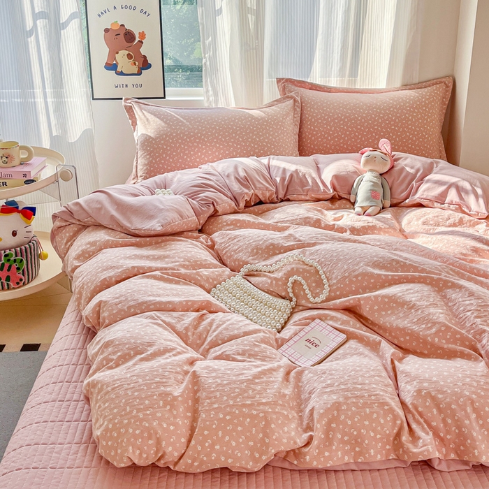 91家纺网 家纺一手货源 找家纺 尚美 2026新款简约印花床盖四件套 花间-豆沙