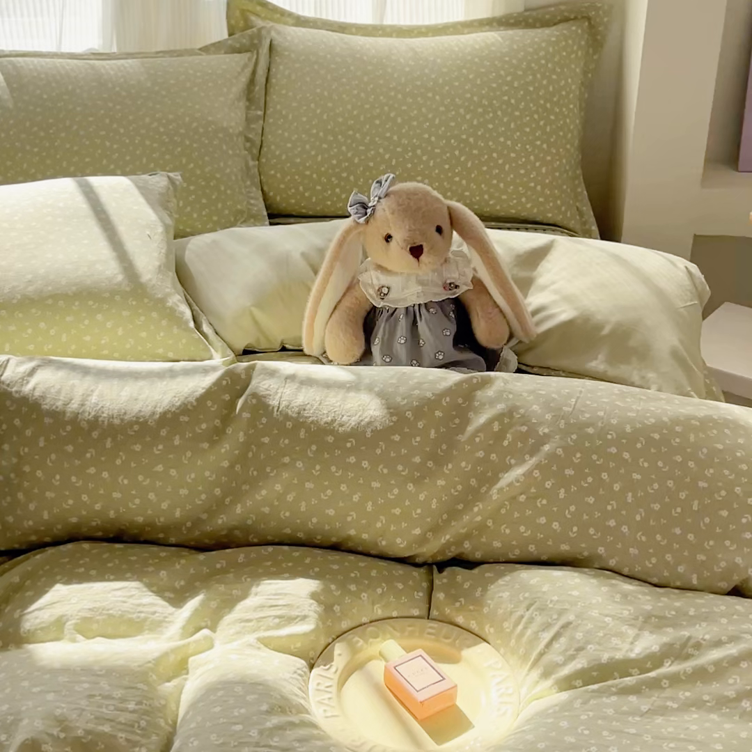 91家纺网 家纺一手货源 找家纺 尚美 2026新款简约印花床盖四件套 花间-绿