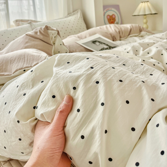 91家纺网 家纺一手货源 找家纺 尚美 2026新款简约印花床盖四件套 米波点