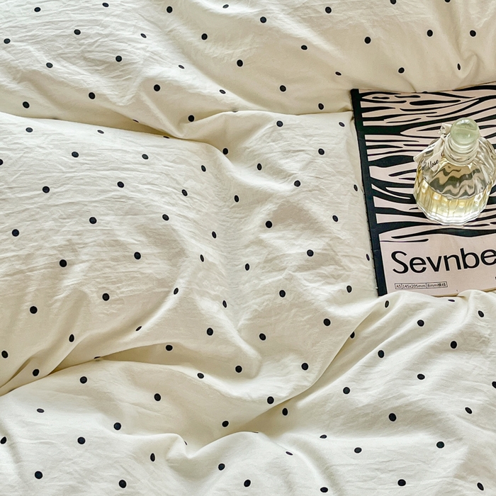 91家纺网 家纺一手货源 找家纺 尚美 2026新款简约印花床盖四件套 米波点