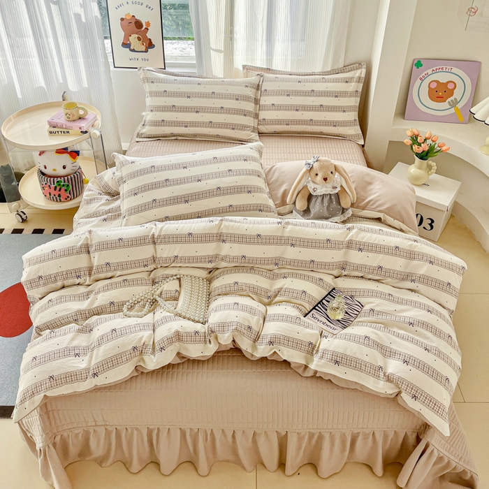 91家纺网 家纺一手货源 找家纺 尚美 2026新款简约印花床盖四件套 奶茶格蝶