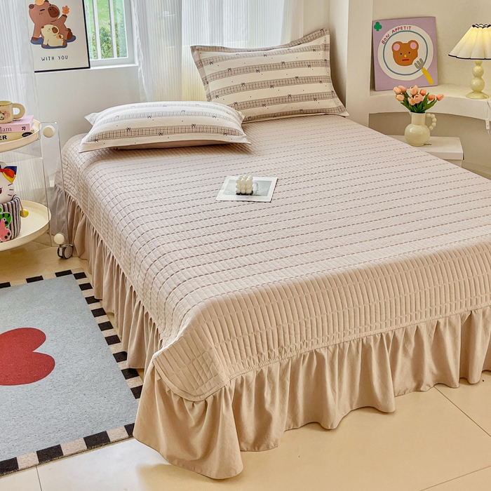 91家纺网 家纺一手货源 找家纺 尚美 2026新款简约印花床盖四件套 奶茶格蝶