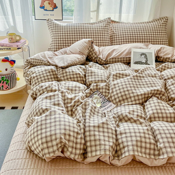 91家纺网 家纺一手货源 找家纺 尚美 2026新款简约印花床盖四件套 奶咖格