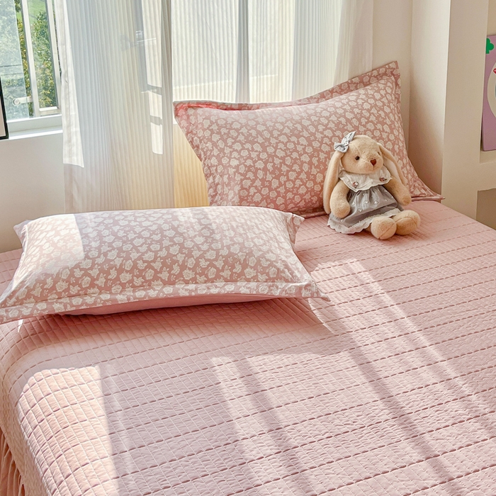 91家纺网 家纺一手货源 找家纺 尚美 2026新款简约印花床盖四件套 雾花-豆沙