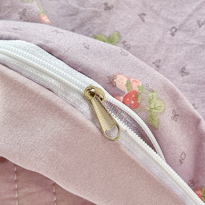 91家纺网 家纺一手货源 找家纺 尚美 2026新款简约印花床盖四件套 樱紫