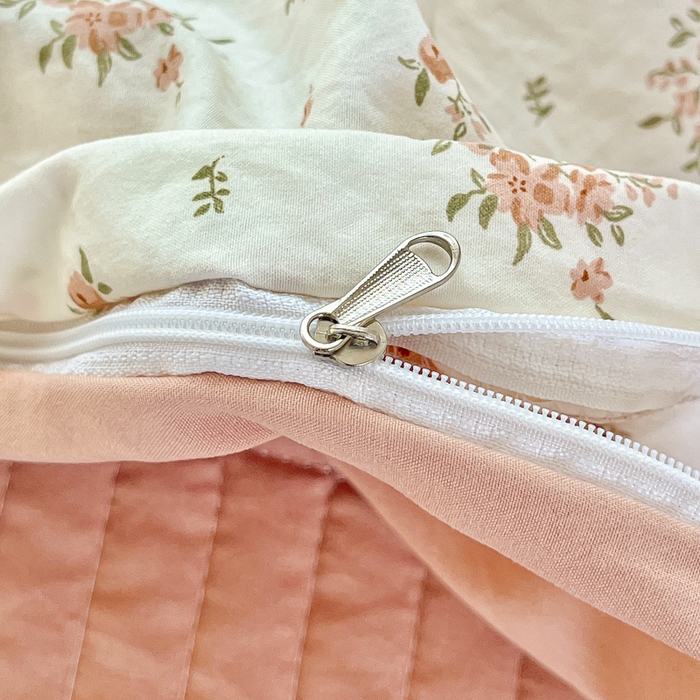 91家纺网 家纺一手货源 找家纺 尚美 2026新款简约印花床盖四件套 织梦-豆沙