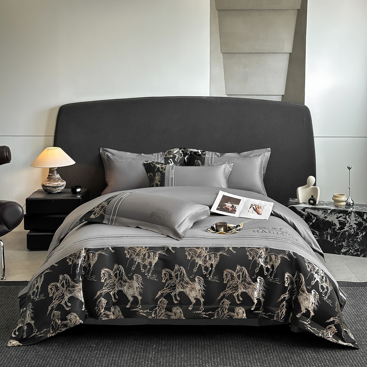 91家纺网 家纺一手货源 找家纺 （总）置顶家纺 2026新款马年爱马亲肤提花刺绣系列四件套