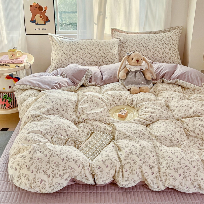 91家纺网 家纺一手货源 找家纺 尚美 2026新款简约印花床盖四件套 紫絮