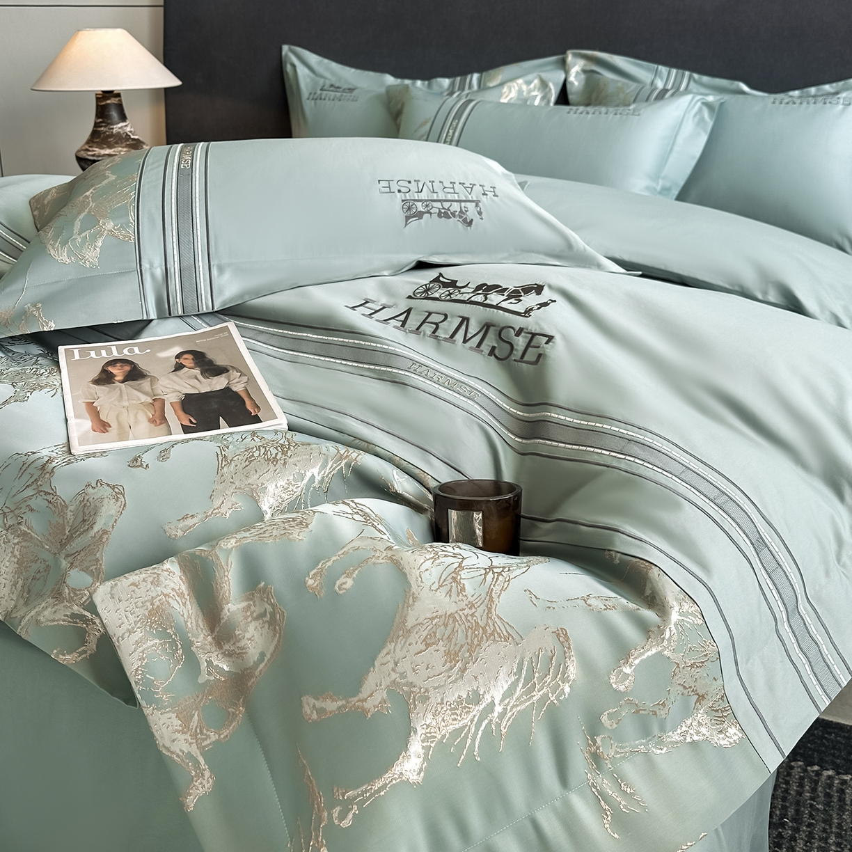 91家纺网 家纺一手货源 找家纺 置顶家纺 2026新款马年爱马亲肤提花刺绣系列四件套 爱马-繁星蓝