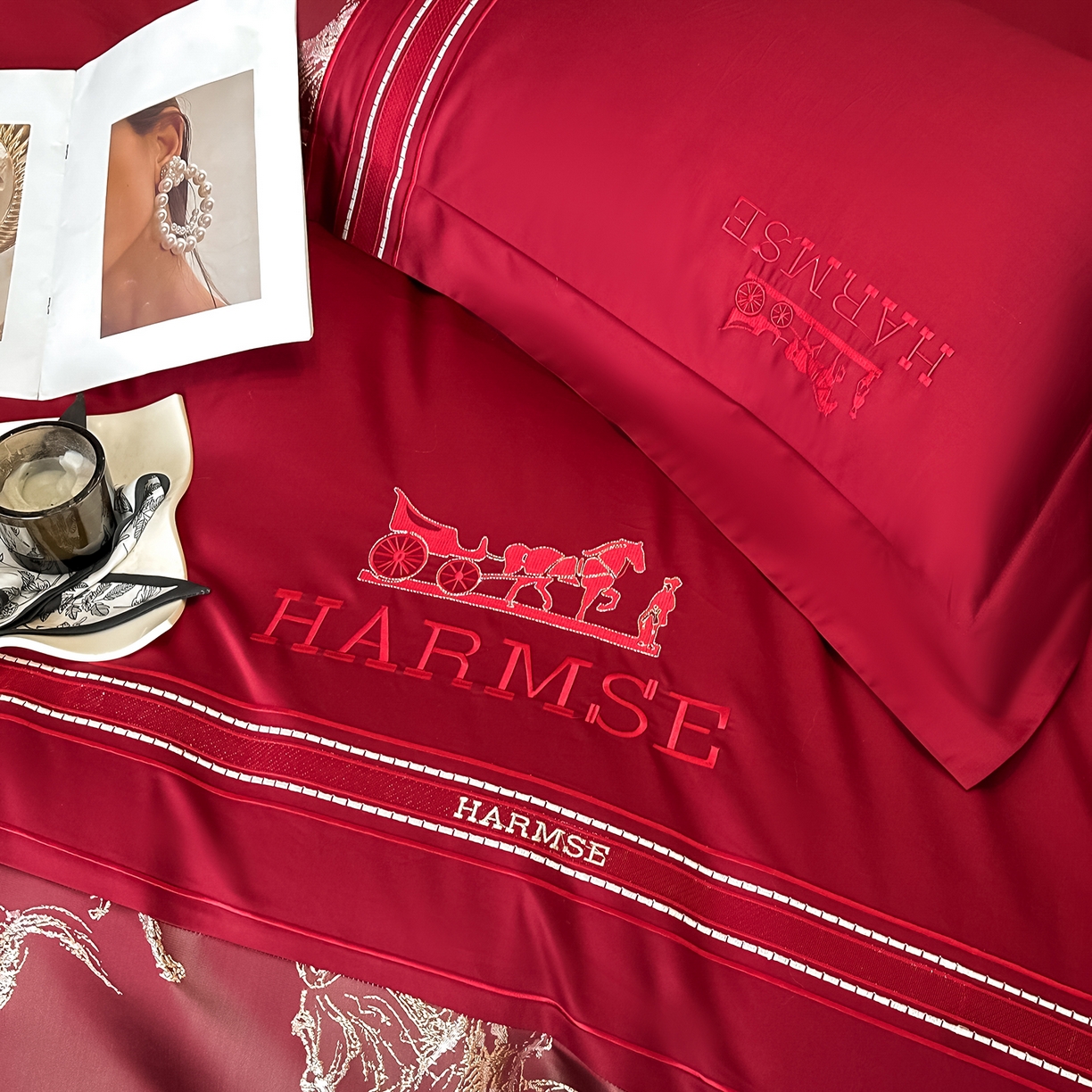 91家纺网 家纺一手货源 找家纺 置顶家纺 2026新款马年爱马亲肤提花刺绣系列四件套 爱马-大红