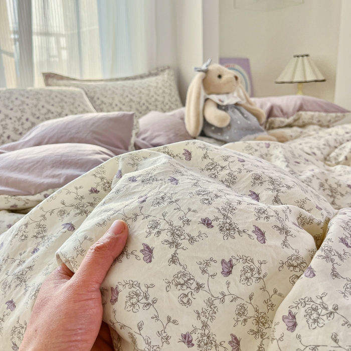 91家纺网 家纺一手货源 找家纺 尚美 2026新款简约印花床盖四件套 紫絮