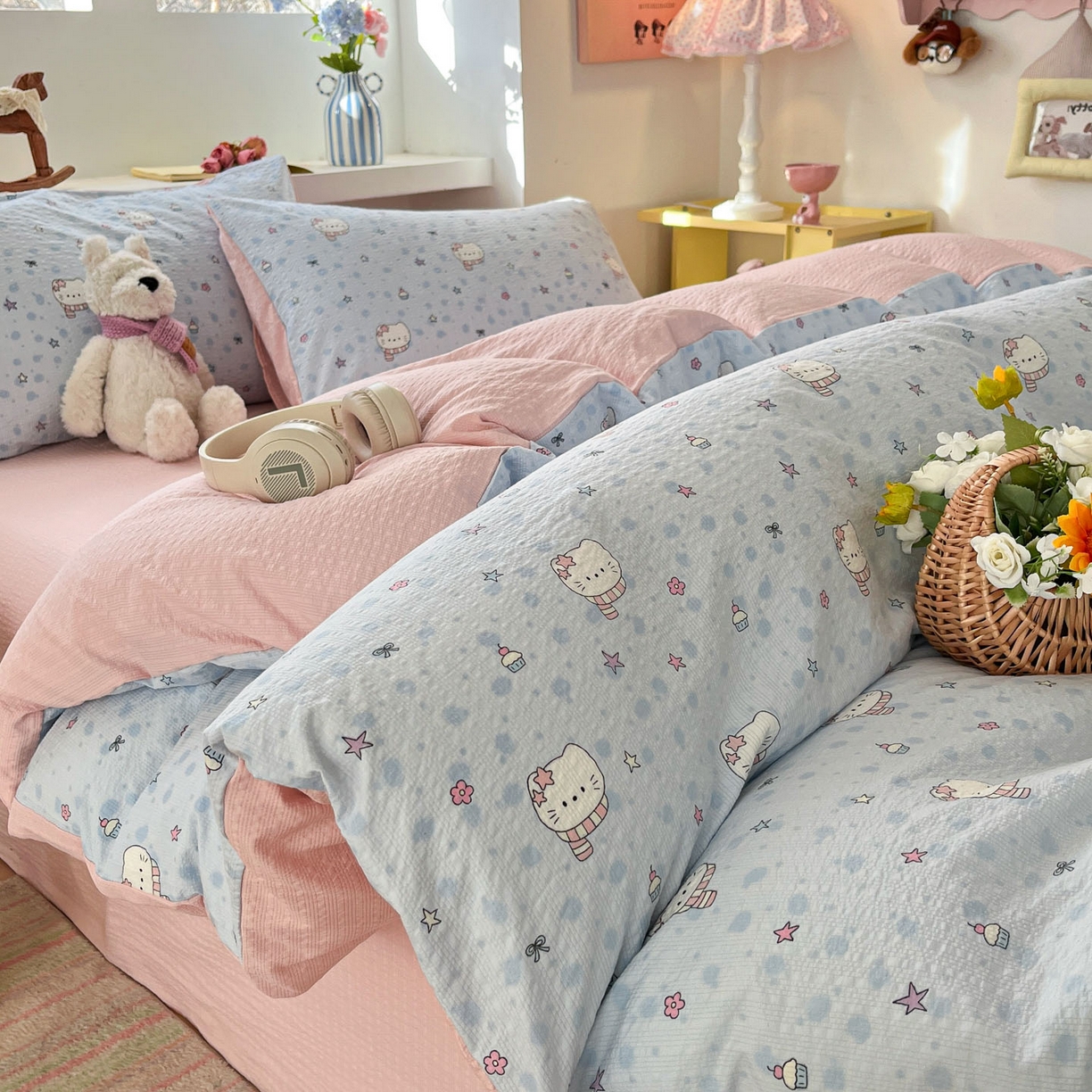 91家纺网 家纺一手货源 找家纺 彩韵家纺 2026新款软糯泡芙纱印花四件套 星星猫咪