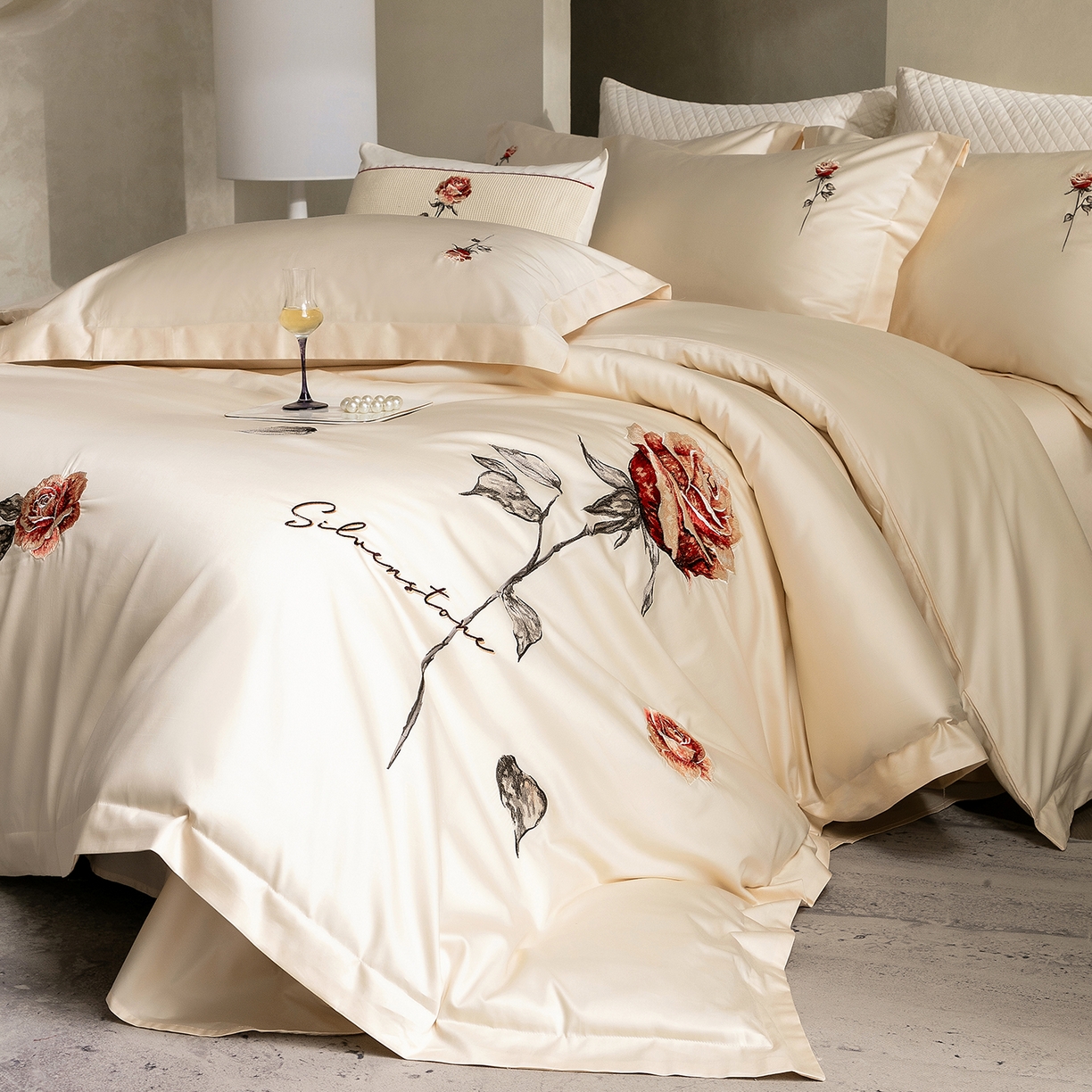 东方合美（原：皇家传奇） 2026春夏新款长绒棉纯棉刺绣四件套-温情蜜意 温情蜜意-香槟