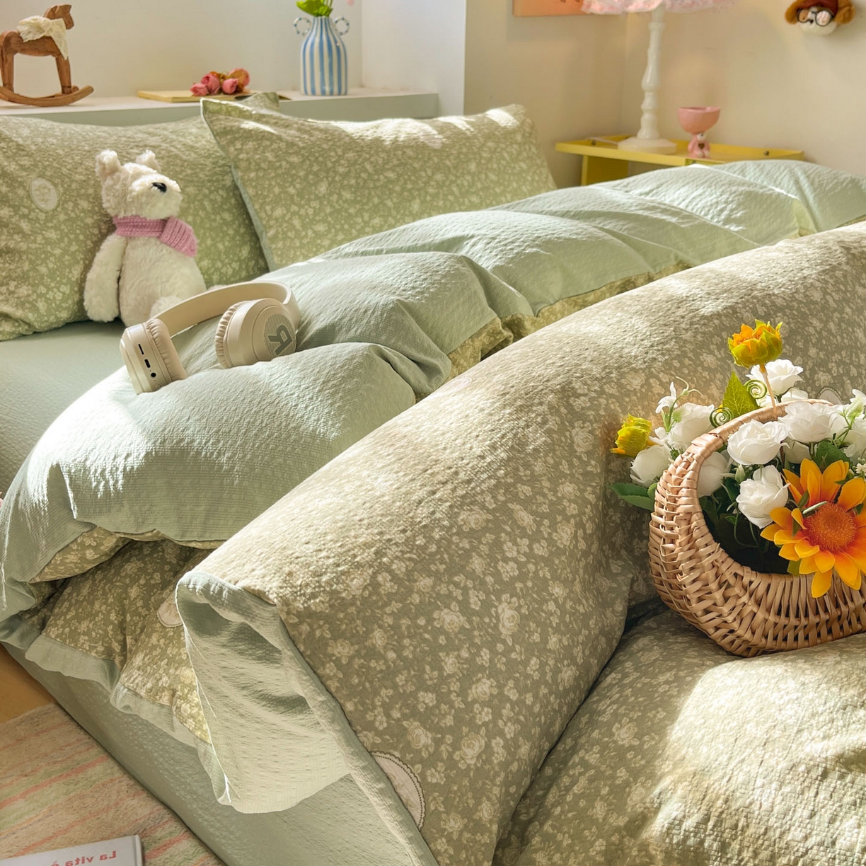 彩韵家纺 2026新款软糯泡芙纱印花四件套 花之世界