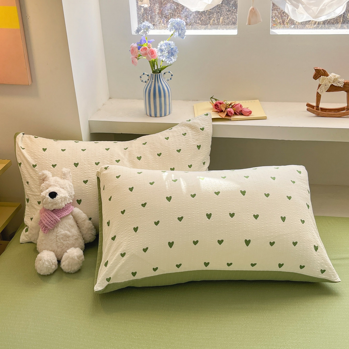 91家纺网 家纺一手货源 找家纺 彩韵家纺 2026新款软糯泡芙纱印花四件套 绿色爱心