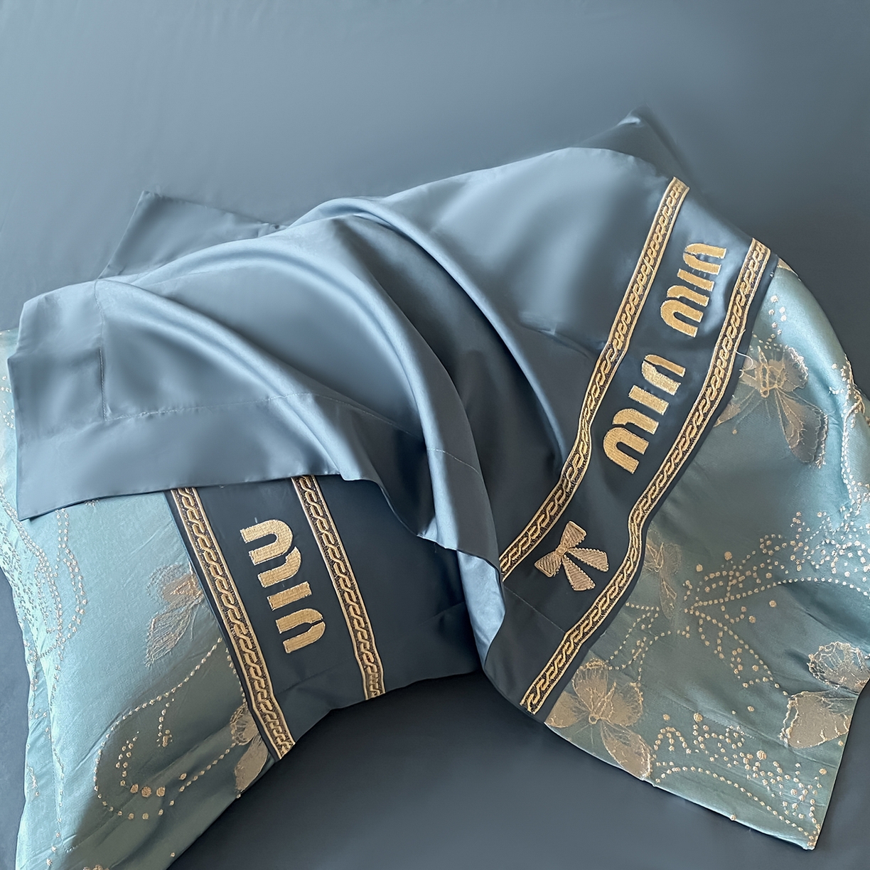 91家纺网 家纺一手货源 找家纺 （总）置顶家纺 2026新款春夏乐芙亲肤提花刺绣系列四件套