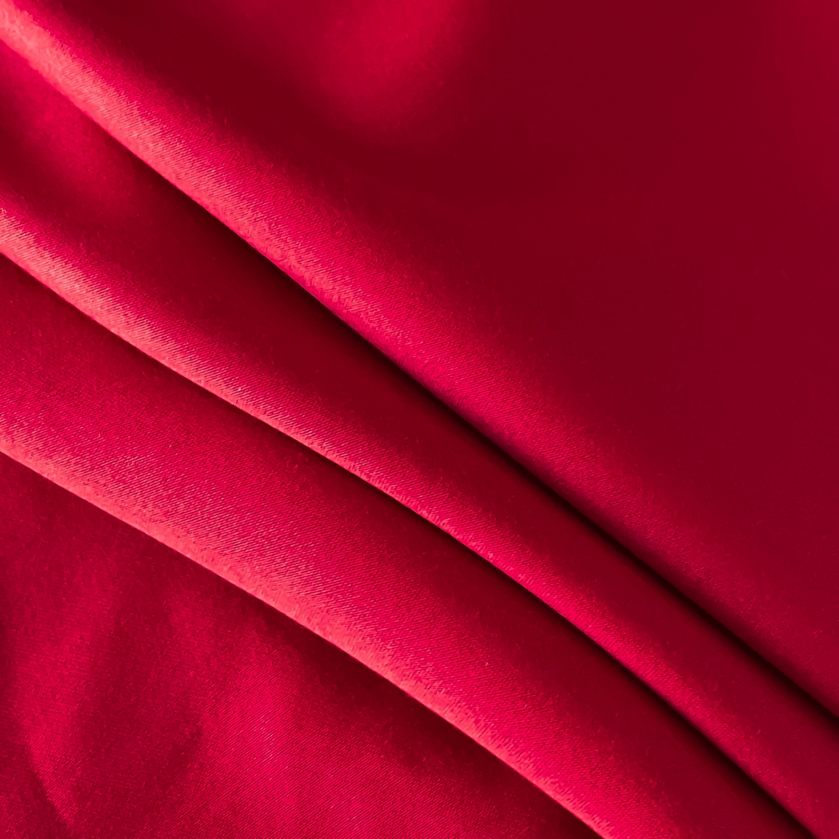 91家纺网 家纺一手货源 找家纺 置顶家纺 2026新款春夏乐芙亲肤提花刺绣系列四件套 乐芙-大红