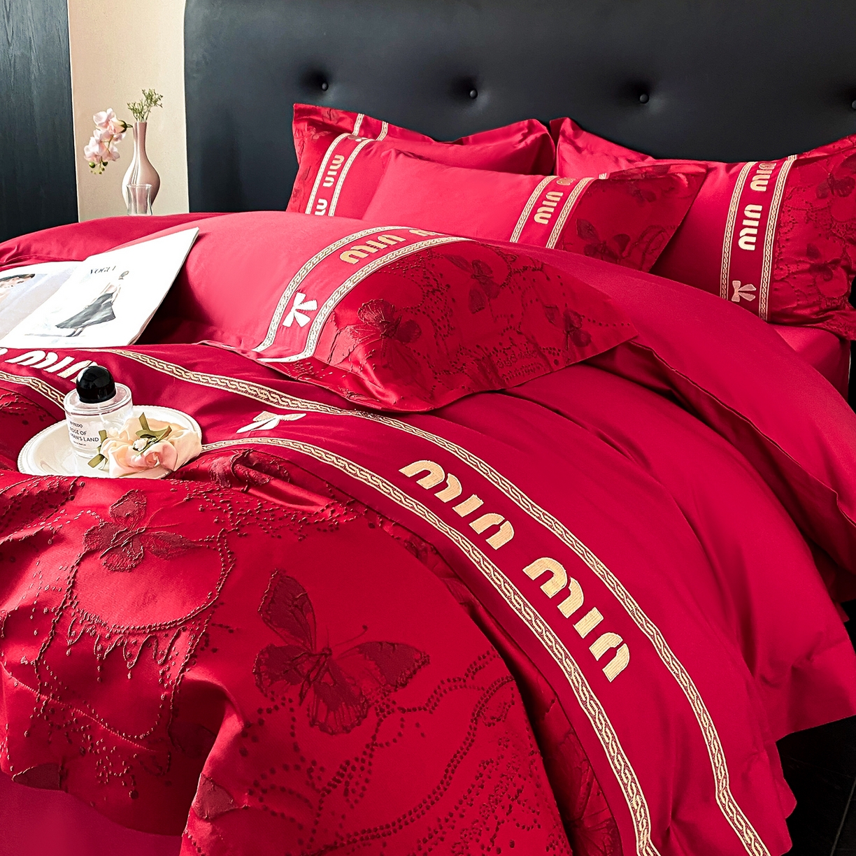 91家纺网 家纺一手货源 找家纺 置顶家纺 2026新款春夏乐芙亲肤提花刺绣系列四件套 乐芙-大红