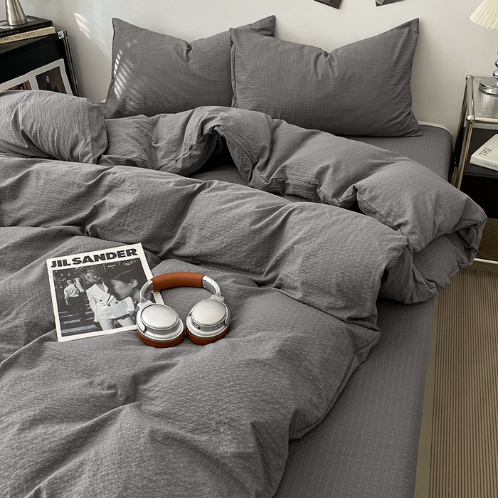 91家纺网 家纺一手货源 找家纺 卡迪熊家纺 2026新款软糯泡芙纱纯色四件套 泡芙-冷川烟灰