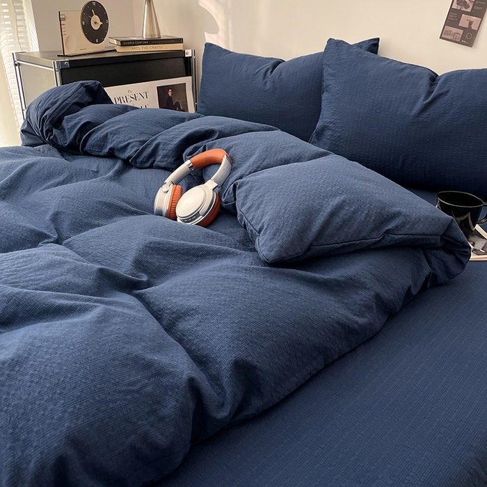 91家纺网 家纺一手货源 找家纺 卡迪熊家纺 2026新款软糯泡芙纱纯色四件套 泡芙-暮海脏蓝