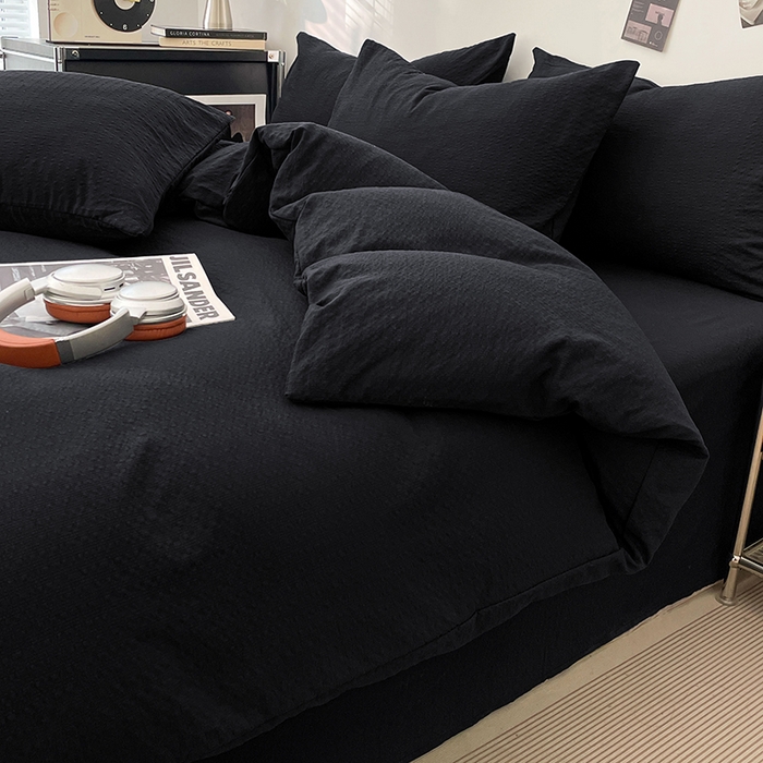 91家纺网 家纺一手货源 找家纺 卡迪熊家纺 2026新款软糯泡芙纱纯色四件套 泡芙-夜影墨黑