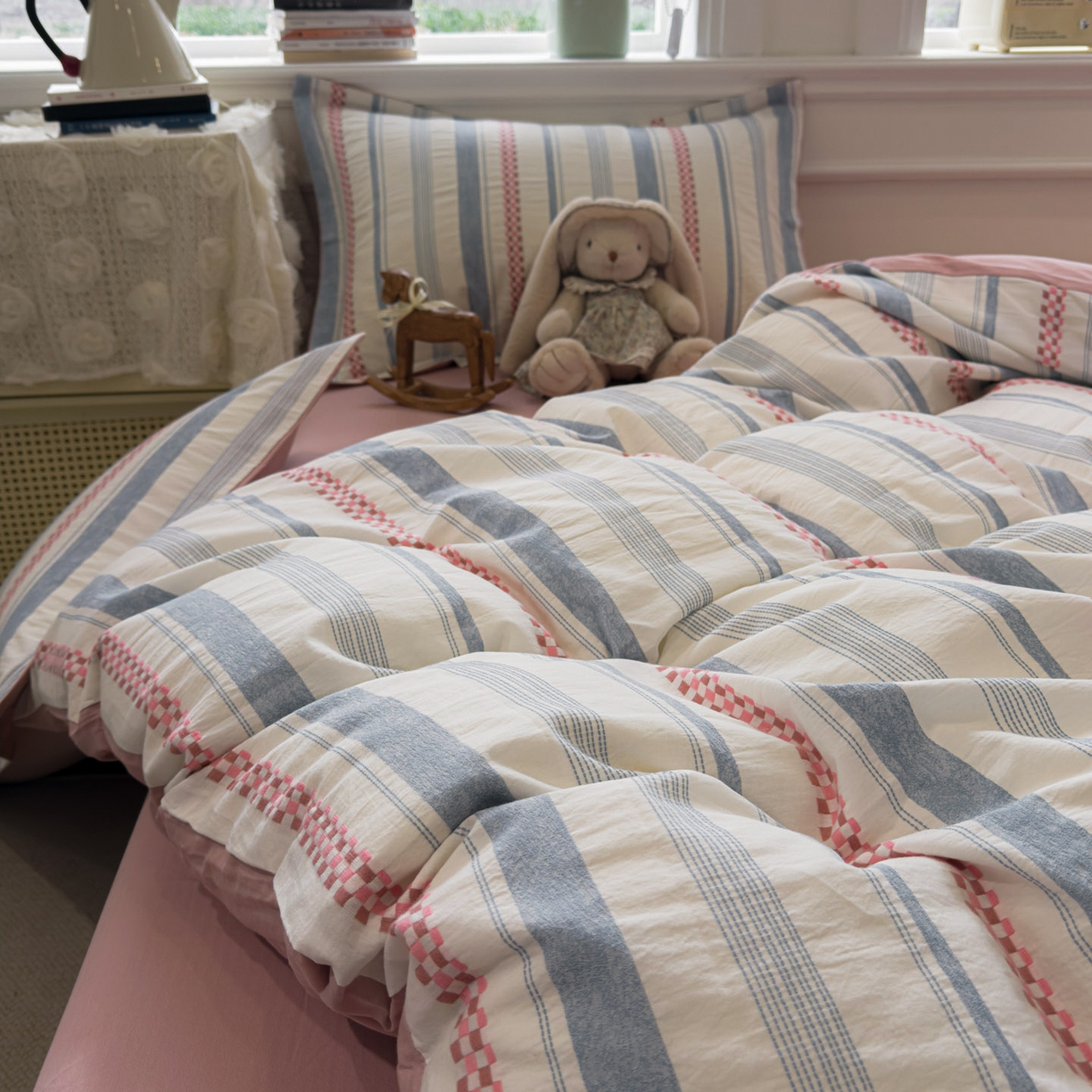 91家纺网 家纺一手货源 找家纺 眠博士 2026新款全棉纯棉水洗色织提花股线四件套 套件-未来 粉