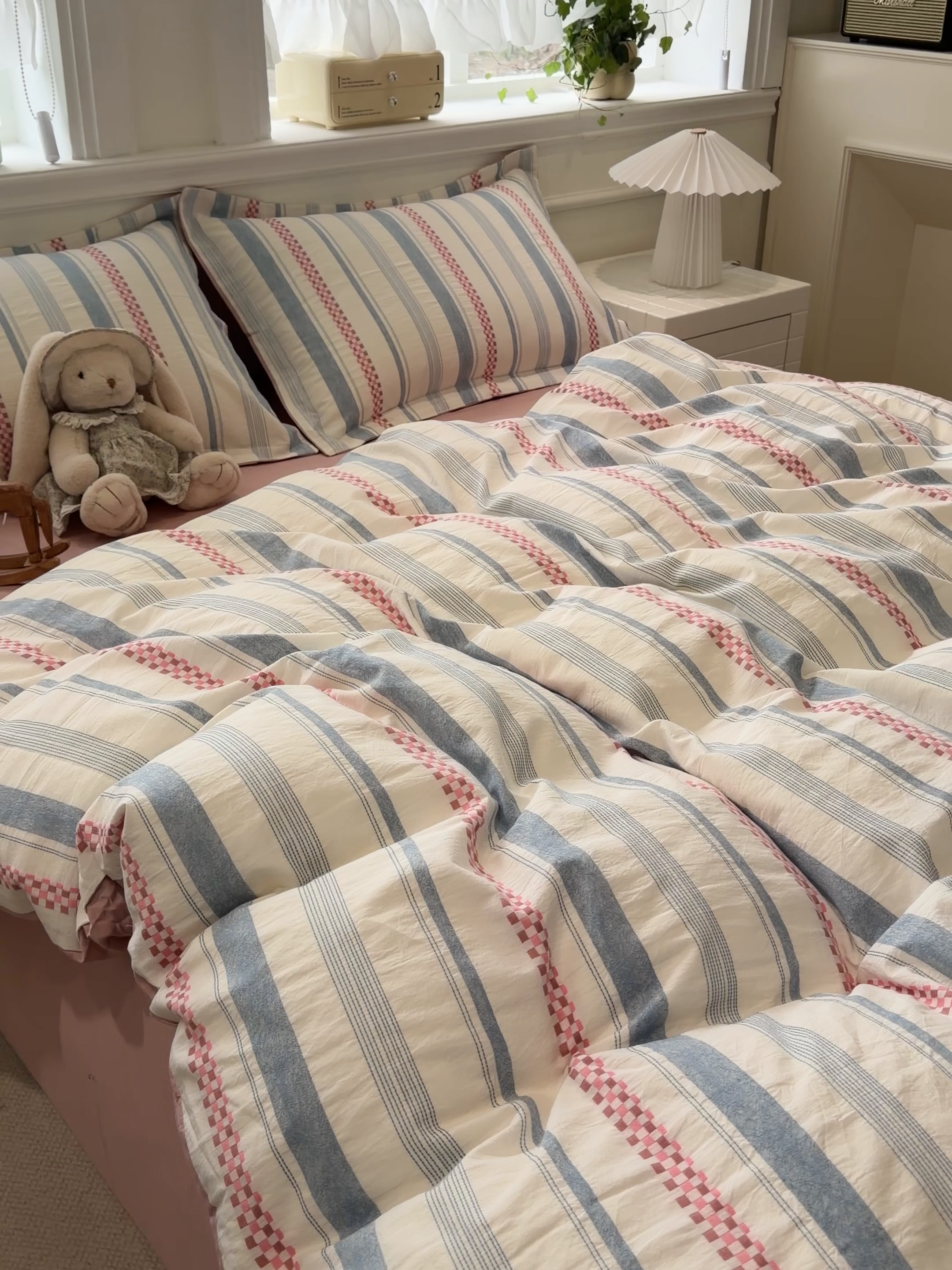 91家纺网 家纺一手货源 找家纺 眠博士 2026新款全棉纯棉水洗色织提花股线四件套 套件-未来 粉