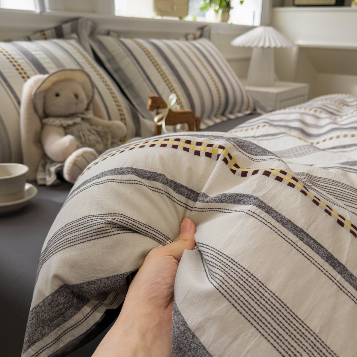 91家纺网 家纺一手货源 找家纺 眠博士 2026新款全棉纯棉水洗色织提花股线四件套 套件-未来 灰