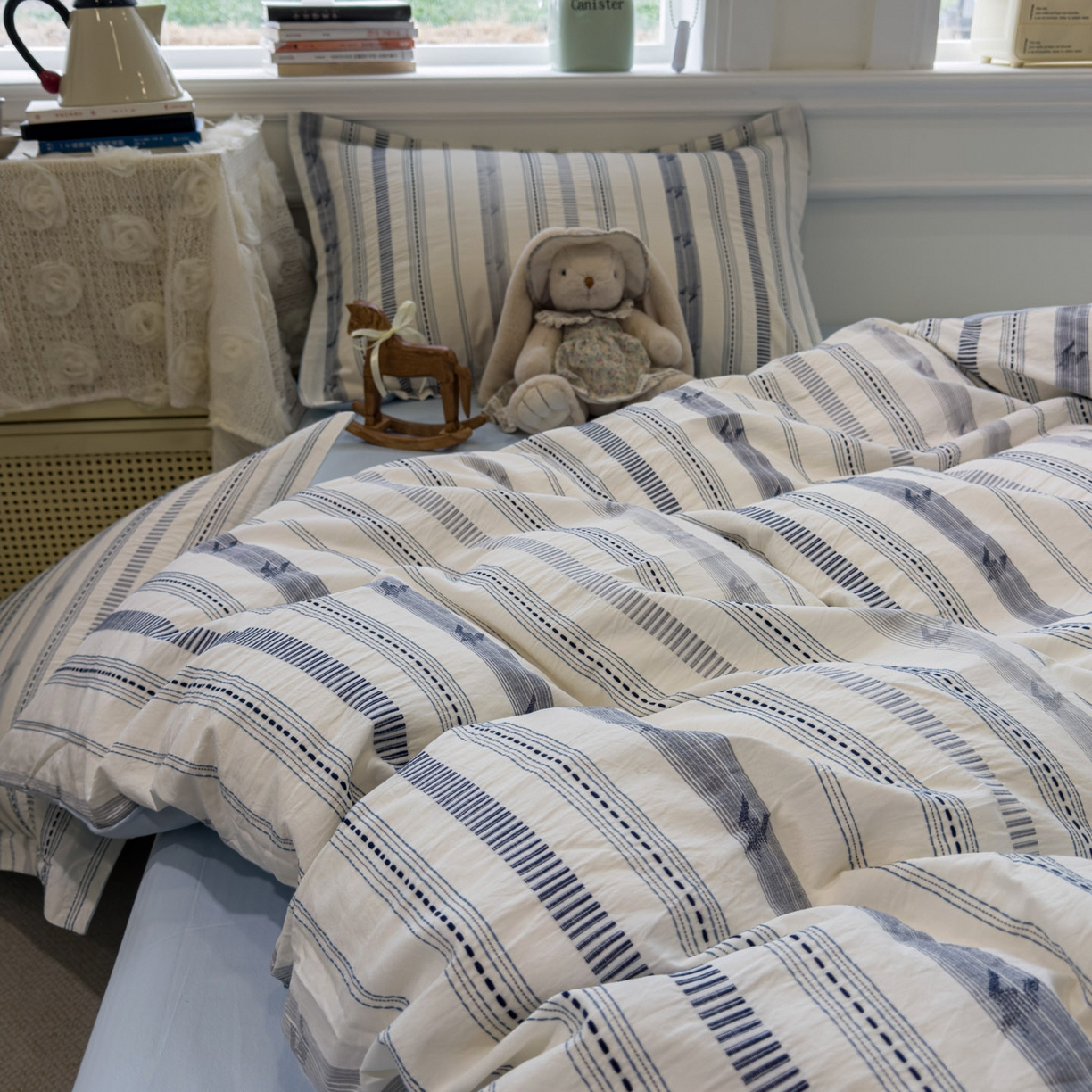 91家纺网 家纺一手货源 找家纺 眠博士 2026新款全棉纯棉水洗色织提花股线四件套 套件-素简 蓝