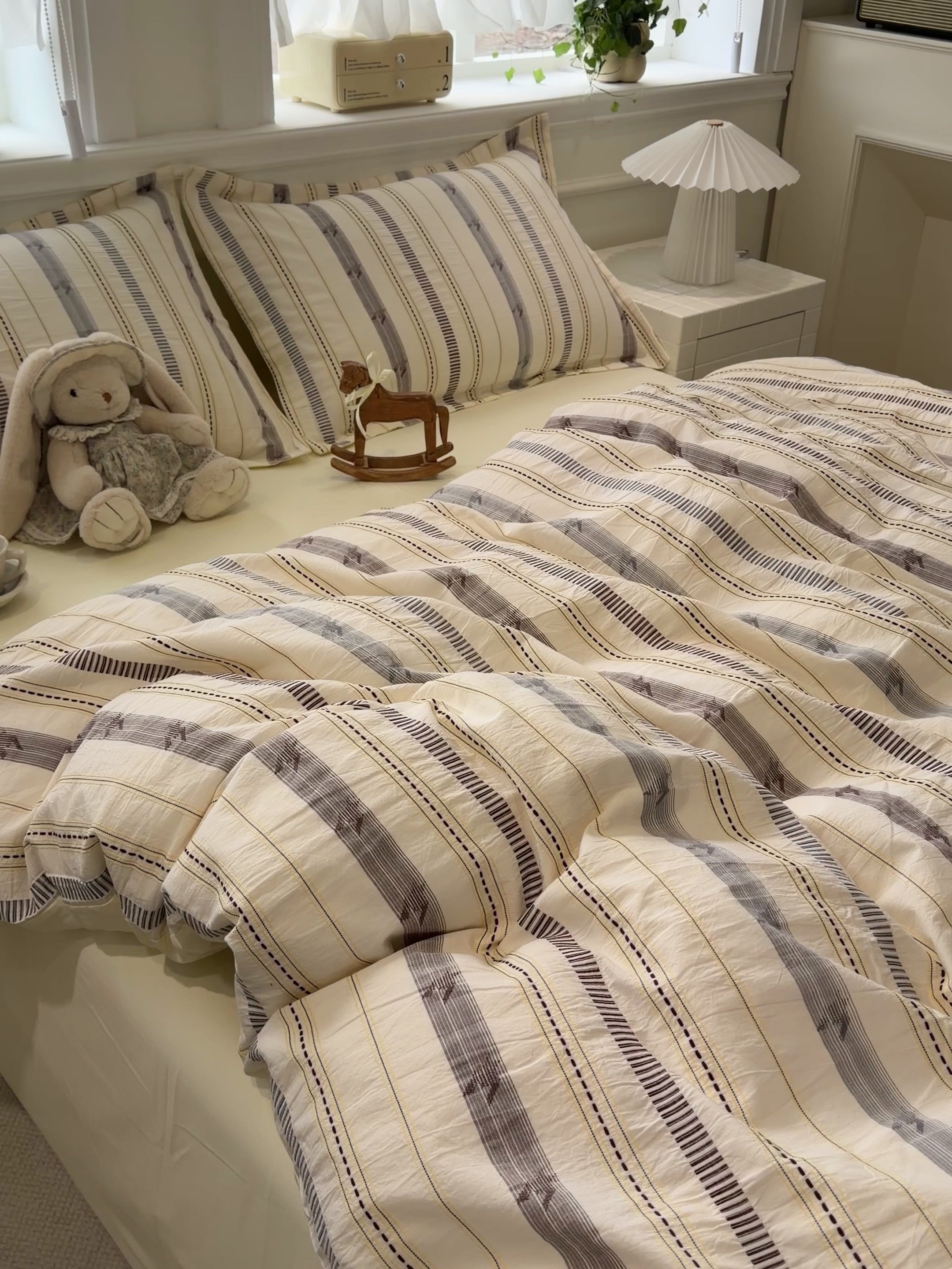 91家纺网 家纺一手货源 找家纺 眠博士 2026新款全棉纯棉水洗色织提花股线四件套 套件-素简 米