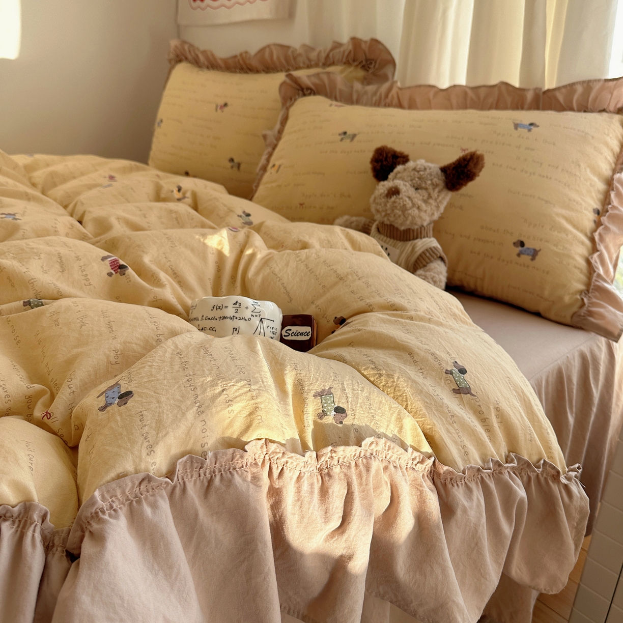 91家纺网 家纺一手货源 找家纺 韩都家居 2026新款韩系大花边系列古棉四件套 斑珈狗