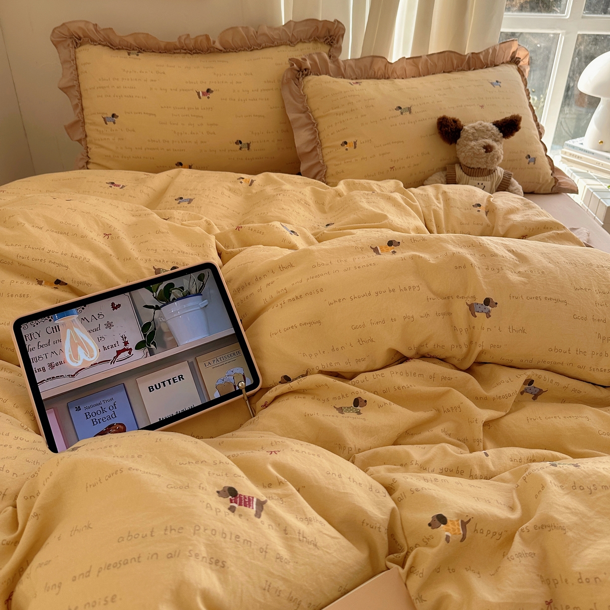 91家纺网 家纺一手货源 找家纺 韩都家居 2026新款韩系大花边系列古棉四件套 斑珈狗