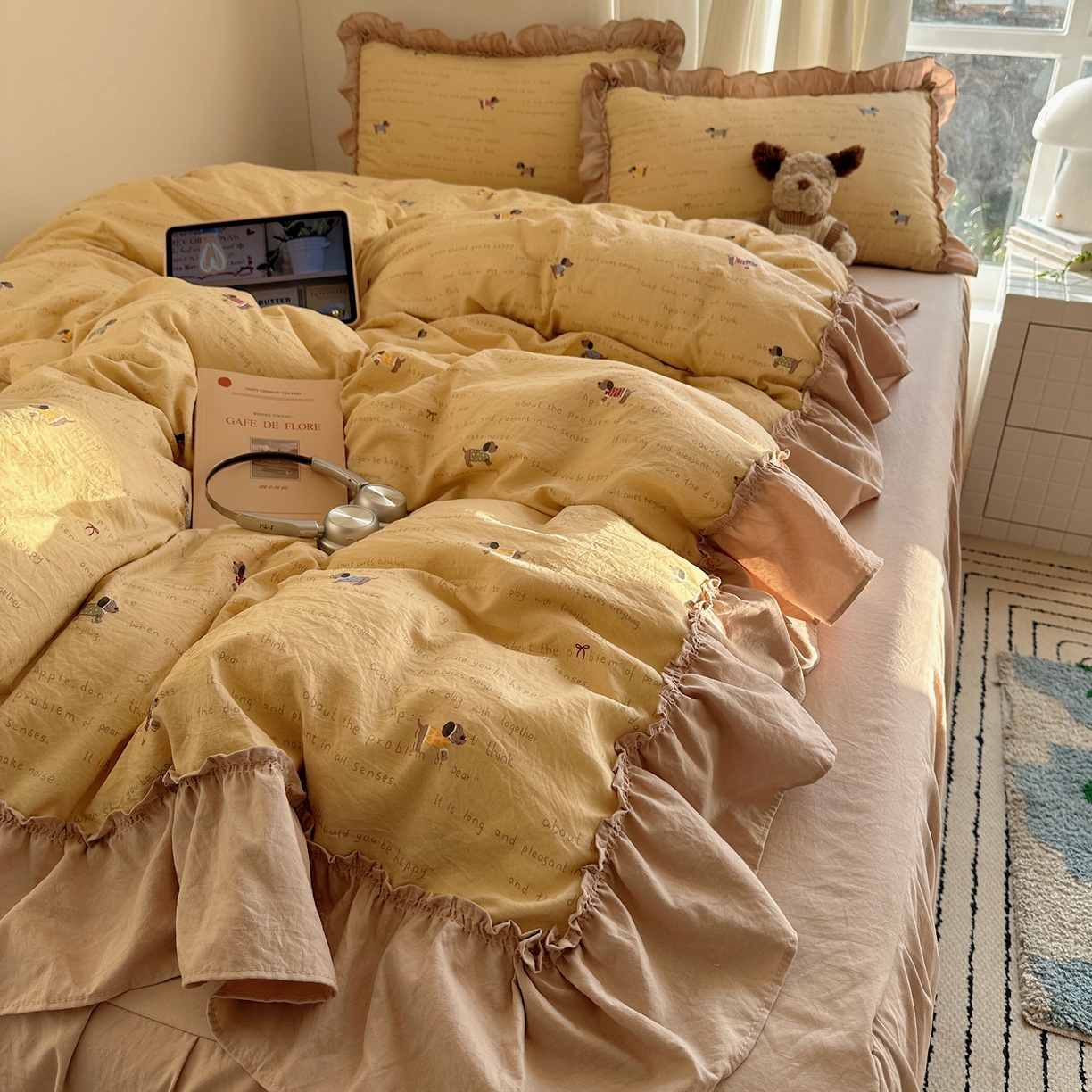 91家纺网 家纺一手货源 找家纺 韩都家居 2026新款韩系大花边系列古棉四件套 斑珈狗