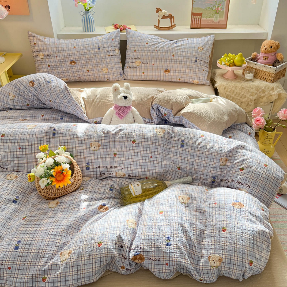 91家纺网 家纺一手货源 找家纺 卡迪熊家纺 2026新款软糯泡芙纱印花四件套 狗狗乐园