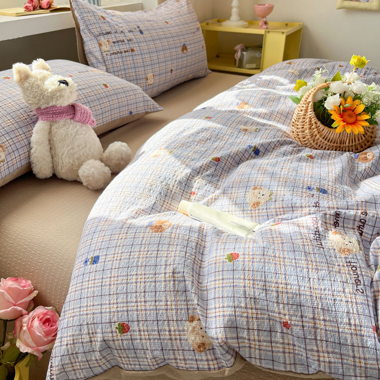 91家纺网 家纺一手货源 找家纺 卡迪熊家纺 2026新款软糯泡芙纱印花四件套 狗狗乐园